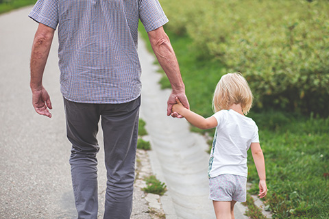 https://centromukha.es/wp-content/uploads/2019/10/servicio-familia.jpg